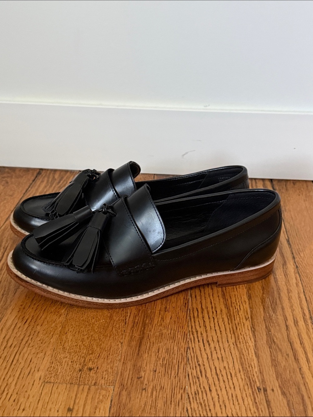 Kelsi Dagger Brooklyn women’s Black patent tassel Leather Slip-On Loafers